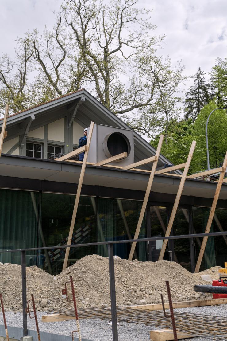 Provisorische Kühlanlage auf dem Kesselhaus